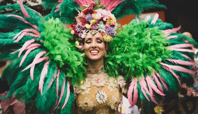 How to Throw an Authentic Mardi Gras Celebration