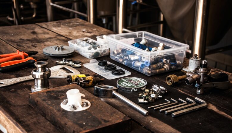 What are the Advantages of Choosing a Commercial Plumber?