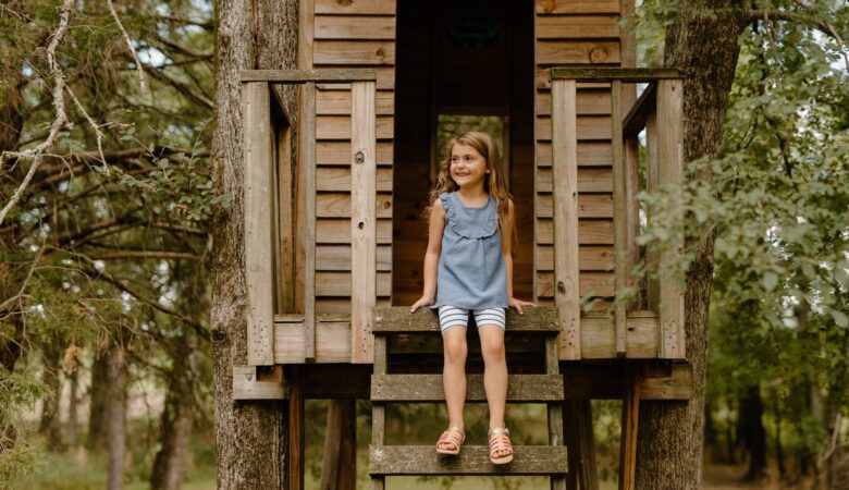 An Inside Look Into The Most Popular Fort Building Kits