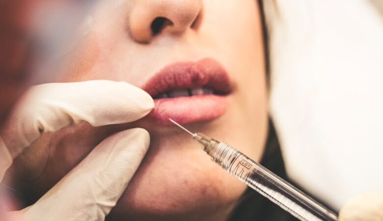 5 Things To Know About Cosmetic Injecting Courses