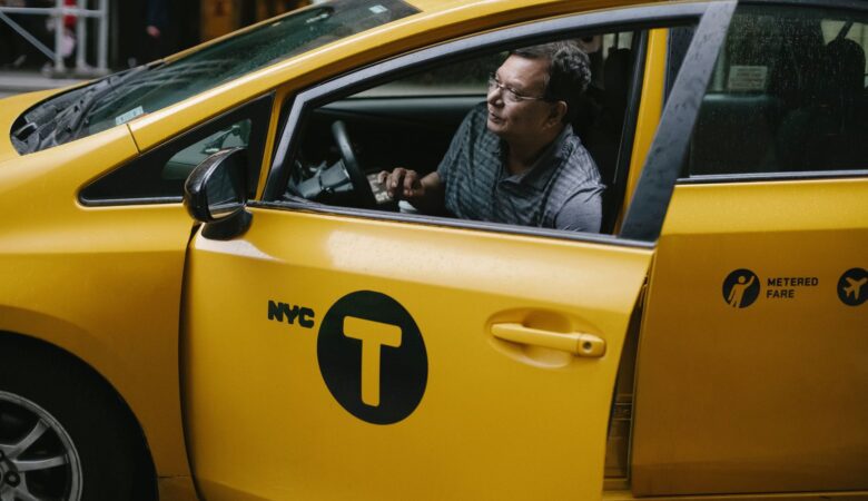How Do Rideshare Drivers Cause Injuries to Passengers in Philadelphia?