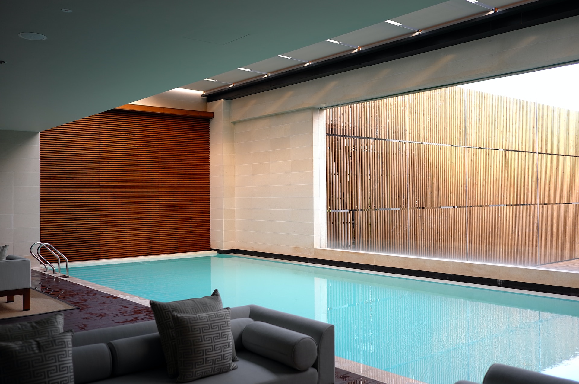 Best Practices for Choosing and Applying Paint in Indoor Swimming Pools