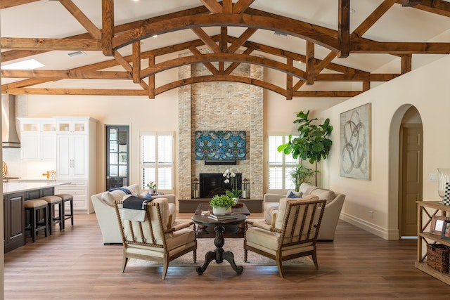 Features of Custom Ceilings