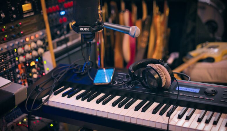 How to Turn a Spare Room Into a Music Studio
