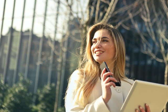 10 Inspiring Qualities of Admirable Beautiful Women