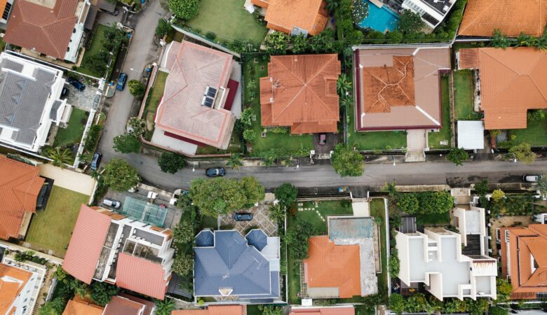 Choosing a Roofing Company in Springfield, MO: Why Local Expertise Matters