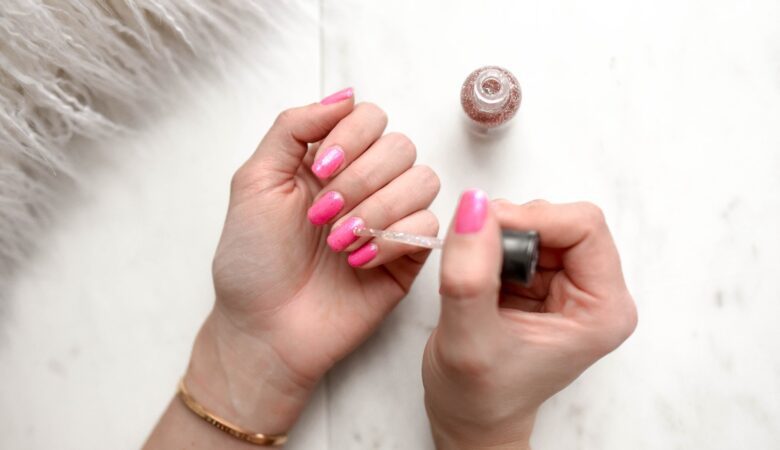 Nail Polish Chronicles: Dive into the World of Colors, Textures, and Nail Art