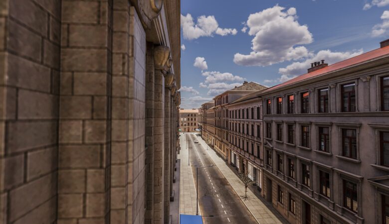 Understanding Your Eavestrough System: A Comprehensive Look