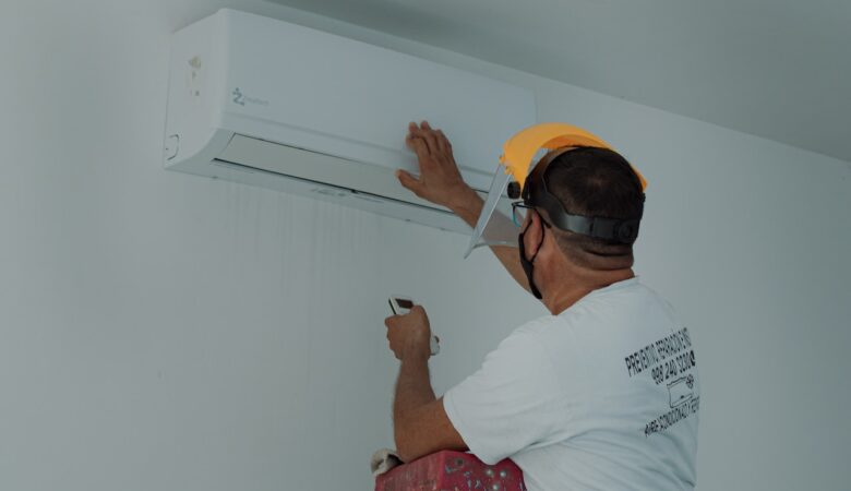5 Key Considerations When Choosing an HVAC Contractor