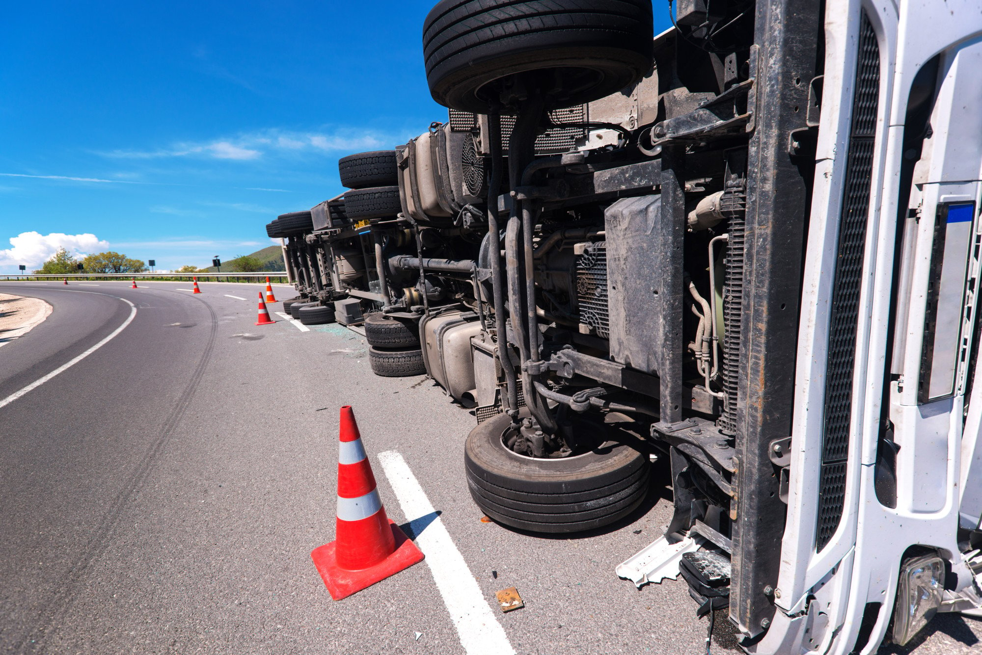 Explore key elements influencing commercial truck accident settlements. From liability to damages, uncover the factors shaping fair resolutions. Learn more now!