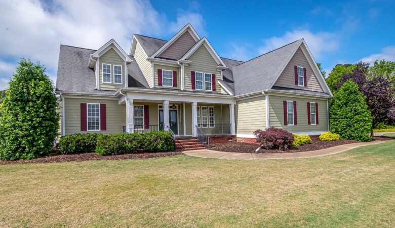 Boost Your Home's Curb Appeal With Expert Exterior Remodeling Contractors